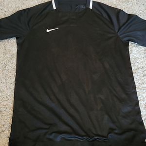 Nike dry fit shirt